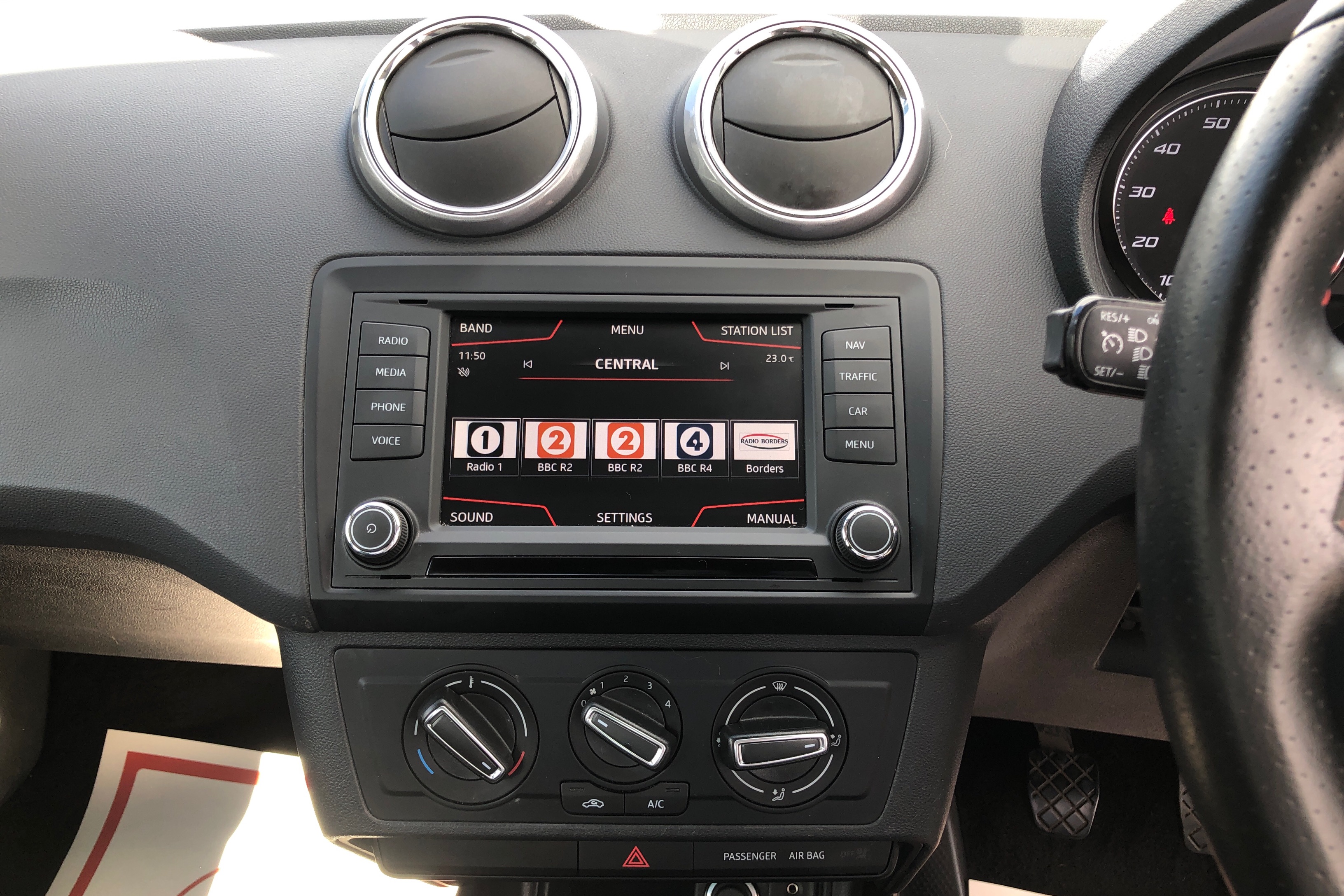 Seat Ibiza 1.2 TSI 90 FR Technology 5dr Image